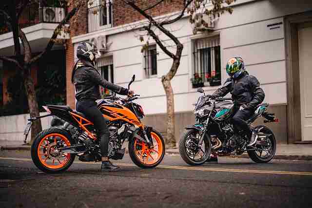 短剧剧本写作指南|内容创作禁忌与抖音成人版违规案例盘点,抖音小短剧剧本